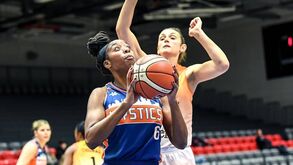 Federação manifesta apoio a Sara Djassi