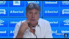 Treinador do Grémio arrasa Jorge Jesus: «Tentou fazer a cabeça do Everton para não entrar em campo»
