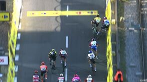 Jakobsen foi operado durante cinco horas a lesões na cabeça e no rosto