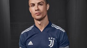Juventus apresenta o novo equipamento alternativo para 2020/21