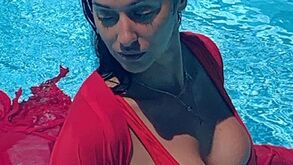 Ana Malhoa arrasa de vermelho