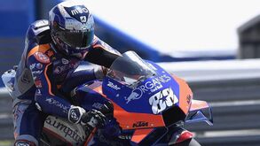 Miguel Oliveira sofre queda em Brno