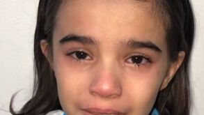Menina de 7 anos chora por Cebolinha deixar o Grémio e comove o Brasil: «Estou muito triste...» 