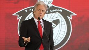Jorge Jesus: «Há jogadores que já cá estão no Benfica e que não vão continuar...»