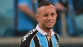 Grémio segura Cebolinha