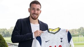 Tottenham anuncia contratação de Hojbjerg até 2025