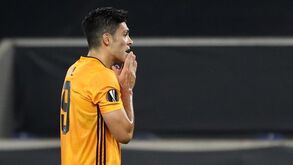 Inédito: Raúl Jiménez falhou um penálti