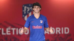 «De volta a casa»: João Félix partilha foto no Seixal