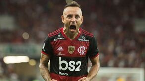Depois da Bundesliga e do Brasileirão: Grécia chama por Rafinha