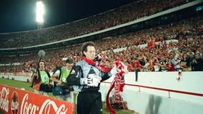 Preud'homme também chegou trintão, Witsel e Svilar bem mais novos: a herança belga no Benfica