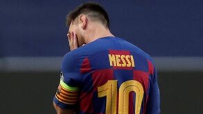 Balneário do Barcelona está ferido e exige medidas: quer eleições e Xavi a liderar a equipa