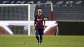 «Messi tinha férias marcadas»: antigo jogador do Bayern Munique arrasa argentino