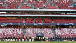 Imagina quanto custaram os onzes de Bayern Munique e Barcelona? A diferença é enorme