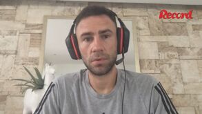 O gesto dos adeptos do FC Porto que deixou Miguel Layún impressionado
