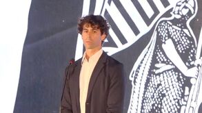 Tiago Mendes apresentado no V. Guimarães: «Sou um treinador exigente... Esperem para ver»
