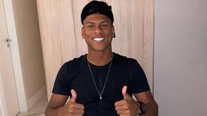 Paços de Ferreira contrata antigo jogador de Jesus no Flamengo