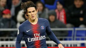 Benfica fecha contratação de Cavani hoje