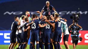 PSG faz história na Liga dos Campeões: as imagens da festa no relvado da Luz