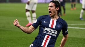 Cavani espera acordo com o Benfica e pode ficar fechado hoje