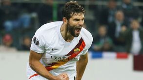 Italianos apontam central da Roma ao Benfica