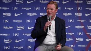 Koeman: «Não sei se tenho de convencer o Messi a ficar»