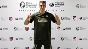 Guarda-redes Ivo Grbic é reforço do Atlético Madrid 