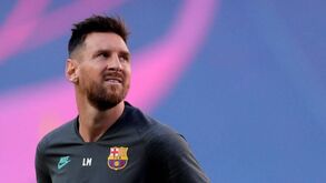Messi abre 'guerra' nas principais ligas europeias após admitir sair do Barcelona