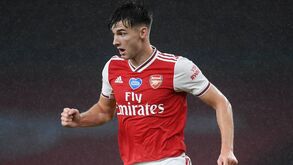 Kieran Tierney recorda ameaças após assinar pelo Arsenal: «Judas fora daqui»