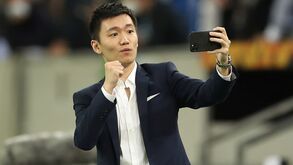 Messi com futuro incerto e um 'obcecado' Steven Zhang que quer dar-lhe rumo