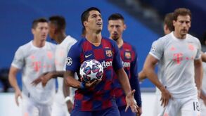 Luis Suárez perde a paciência no Barcelona: «Se não me querem falem comigo» 