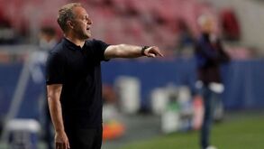 Hans-Dieter Flick: «Paris SG tem um estilo semelhante ao Barcelona»