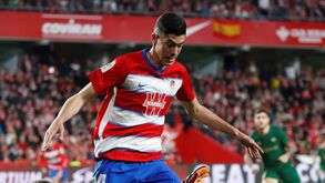 Benfica em conversações por Carlos Fernández