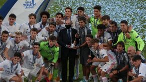 Desilusão benfiquista contrasta com festa do Real Madrid que até contou com Florentino Pérez