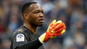 Steve Mandanda renova com o Marselha até 2024