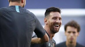Rooney vê Messi ao lado de Bruno Fernandes ou De Bruyne: «Podia ganhar a 7.ª Bola de Ouro»