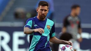 Quem pode render Messi no Barcelona? 'Marca' analisa dados e coloca dois portugueses na lista