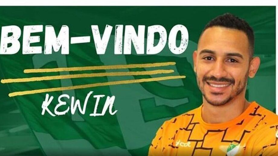 Kewin oficializado no Moreirense