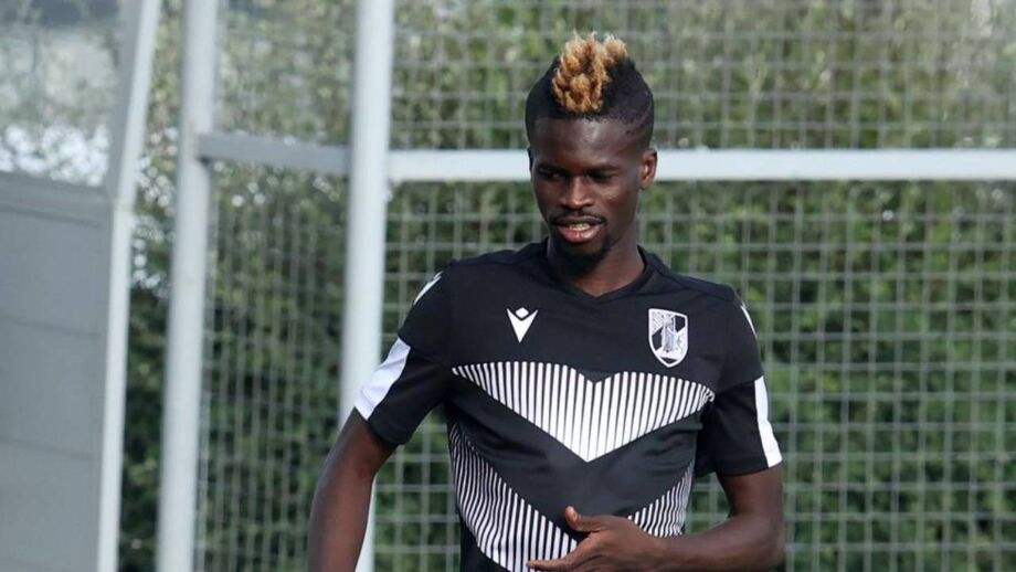 Sacko elogia comunicação entre treinador Tiago Mendes e plantel