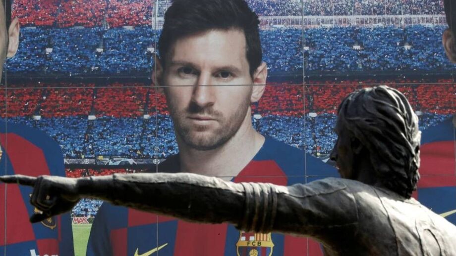Petrodólares do City e do PSG correm por Messi: há um braço-de-ferro no Médio Oriente