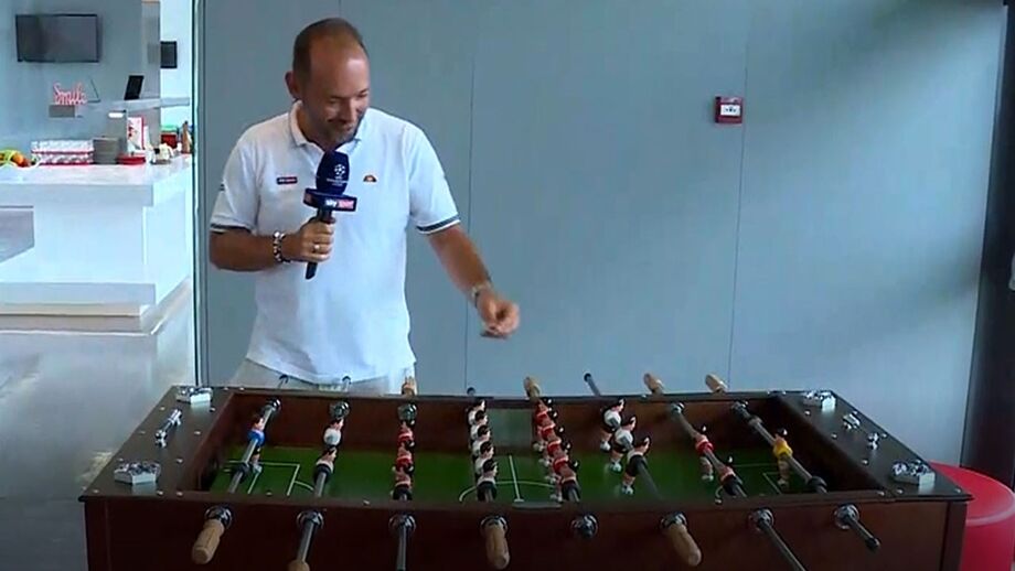 Sky conheceu os cantos à casa do centro de estágios dos encarnados