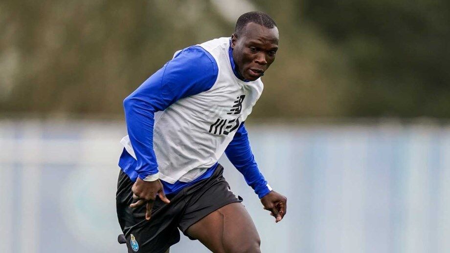 Saint-Étienne insiste em Aboubakar