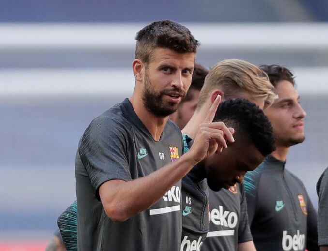 Gerard Piqué - 10 milhões de euros por época