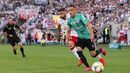 Michal Karbownik (Legia Varsóvia), defesa