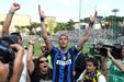 Materazzi - José Mourinho e Marco Materazzi abraçados e em lágrimas após a final da Champions ganha pelo Inter em 2010, numa altura em que já se sabia que o técnico ia para o Real Madrid, ficaram na memória de todos. Um sinal da ligação forte entre os dois. “Um escudo, um amigo, um pai e um irmão”, disse o ex-defesa sobre Mourinho.