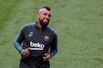 Arturo Vidal - O médio chileno custou 18 milhões há dois anos mas saiu este verão a preço de saldo para o Inter.