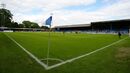 Gay Meadow (Shrewsbury) - Sem querer meter questões homossexuais ao barulho, este será certamente um dos nomes mais curiosos que aqui apresentamos. A origem? Bem, essa permanece desconhecida até aos dias de hoje. Convém ainda ressalvar que este já não é o recinto do Shrewsbury, que agora joga no Montgomery Waters Meadow.