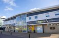 Tony Macaroni Arena (Livingston) - E quando uma rede de restaurantes italianos dá nome a um estádio? Pois bem, o resultado é este. E convenhamos... não poderia ser mais engraçado.