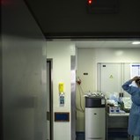 Coronavírus: Oito mortos e 825 infetados nas últimas 24 horas em Portugal