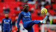 Oumar Niasse (30 anos, avançado, última equipa: Everton) - Valor de mercado: 3,2 milhões de euros