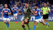 Fabrizio Cacciatore (33 anos, defesa, última equipa: Cagliari) - Valor de mercado: 700 mil euros